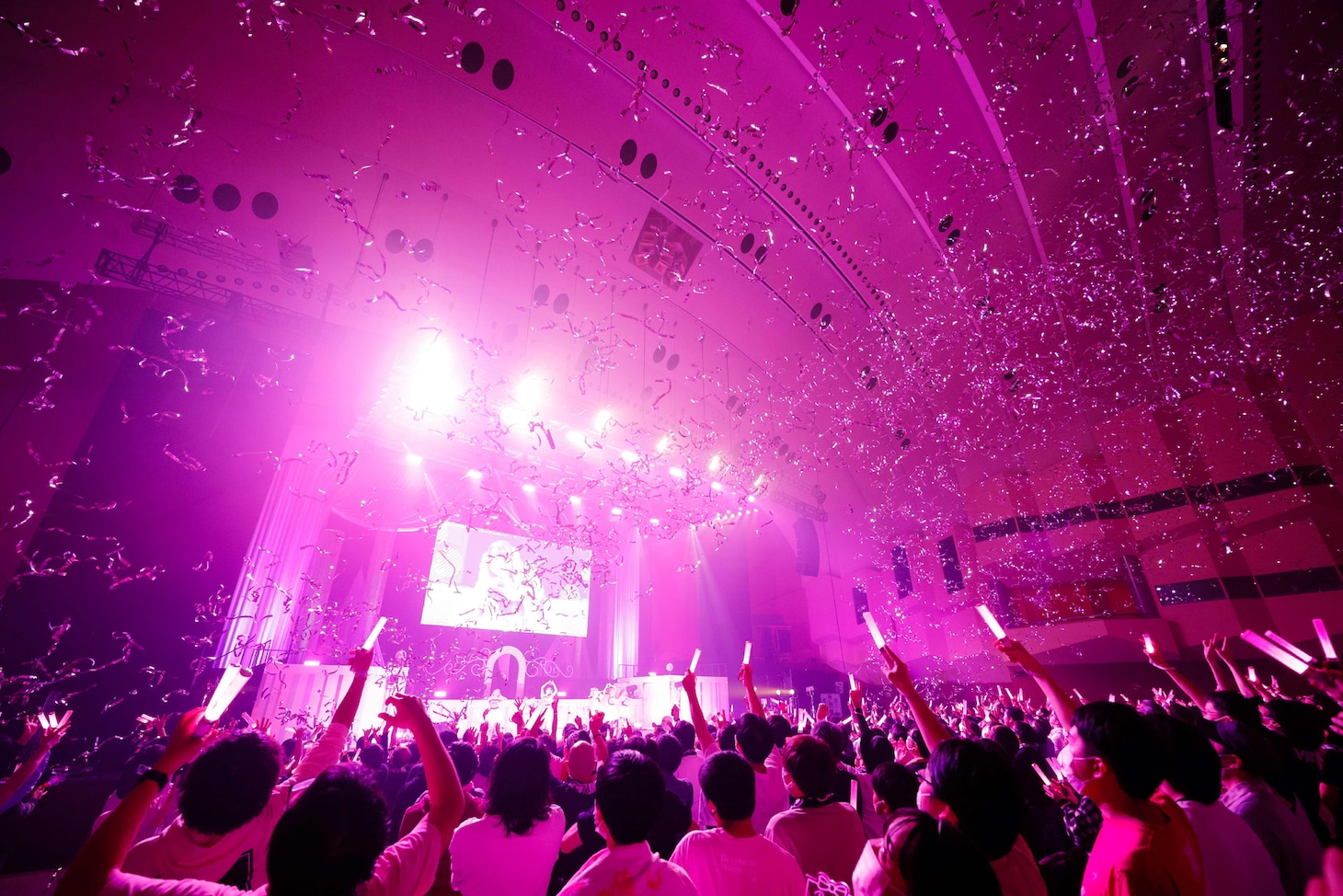 小倉唯「小倉唯 Memorial LIVE 2023～To the 11'Eleven～」神奈川・パシフィコ横浜公演の様子。