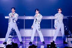 SHINee、5年ぶりの日本ツアー大団円「ずっと僕たちのそばにいて」ファンとの絆確かめ東京ドームへ
