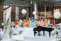 麻布台ヒルズ開業ムービー「The Lighting Ceremony」収録の様子。