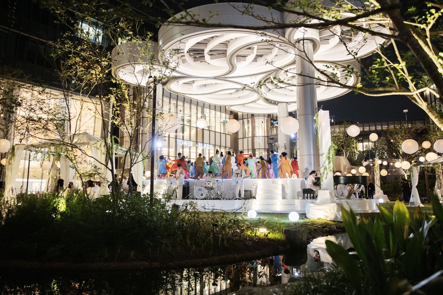 麻布台ヒルズ開業ムービー「The Lighting Ceremony」収録の様子。