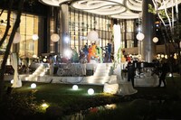 麻布台ヒルズ開業ムービー「The Lighting Ceremony」収録の様子。
