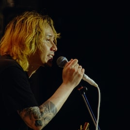 Ken Yokoyama初の日比谷野音ワンマンから「Better Left Unsaid」ライブ映像公開