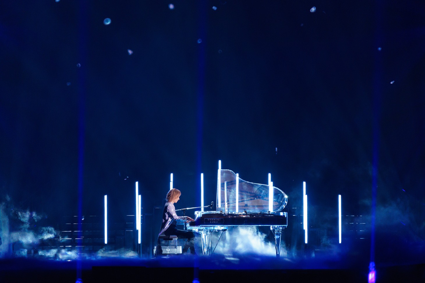 YOSHIKIのコラボステージの様子。  (c)CJ ENM Co., Ltd, All Rights Reserved