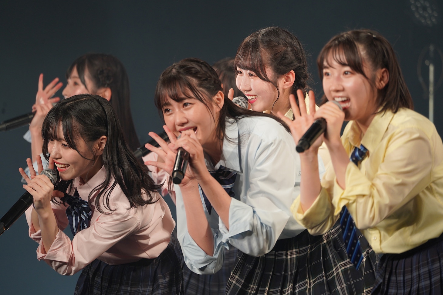 「STU48『花は誰のもの？』瀧野由美子卒業公演」の様子。(c)STU