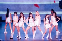 IVE「IVE THE 1ST WORLD TOUR SHOW WHAT i HAVE」神奈川・Kアリーナ横浜公演の様子。（撮影：田中聖太郎写真事務所）(c)STARSHIP ENTERTAINMENT / AMUSE