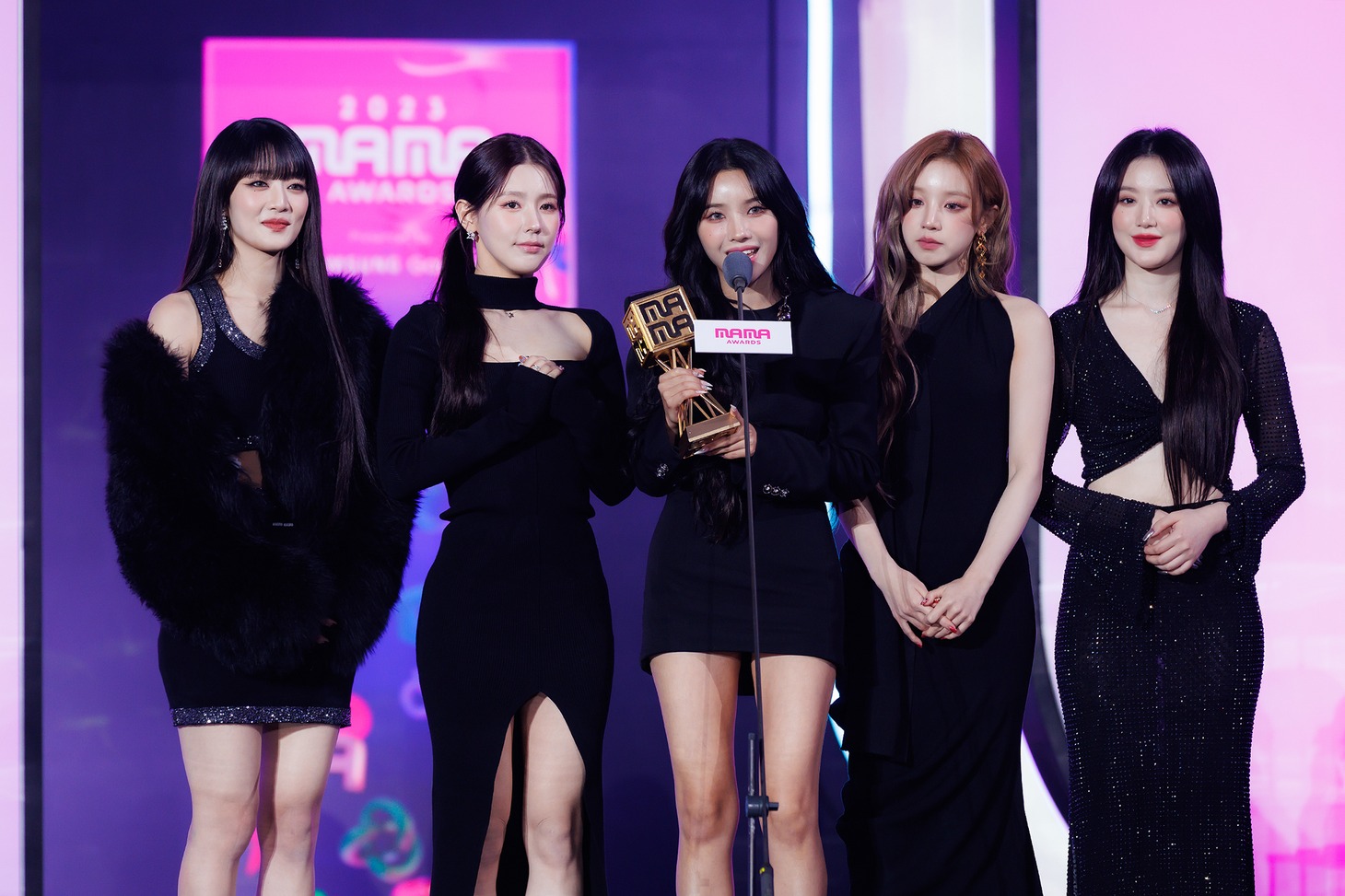 (G)I-DLE (c)CJ ENM Co., Ltd, All Rights Reserved