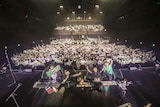 「ラックライフ 15th Anniversary TOUR『LIVE』FINAL」の様子。(撮影:佐藤広理、佐野和樹)