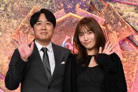 安住紳一郎アナウンサーと川口春奈。