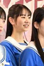 塩釜菜那（僕が見たかった青空）