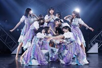 「新参者 Live at THEATER MILANO-Za」の様子。