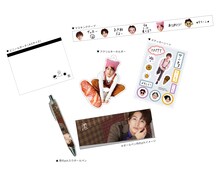 カレンダーブック「柏木悠 2024.04-2025.03」カドカワストア限定版グッズ（撮影：諸井純二）(c)KADOKAWA