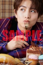 カレンダーブック「柏木悠 2024.04-2025.03」誌面サンプル画像（撮影：諸井純二）(c)KADOKAWA