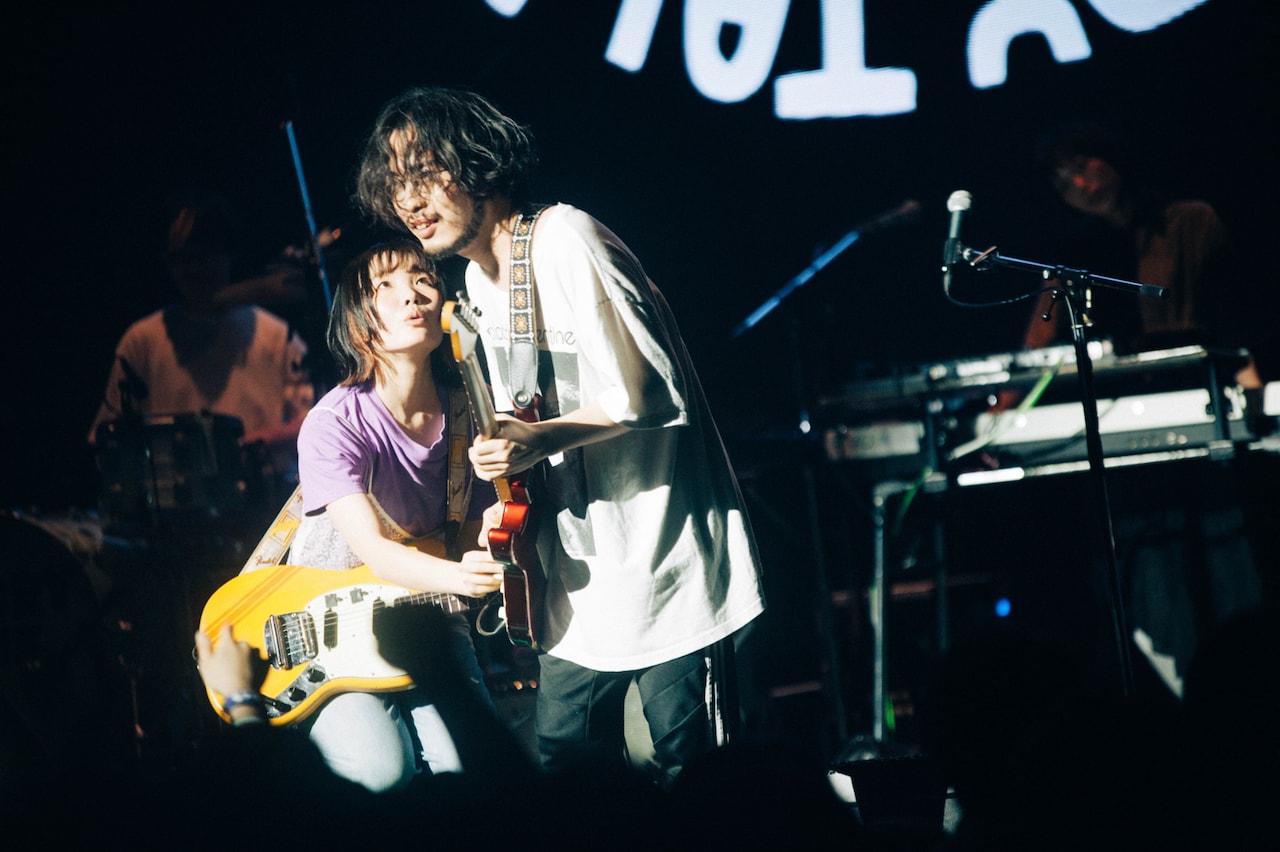 ネクライトーキーの演奏に突き上がる拳！悲願のZeppワンマンを成功させた5人は次なるステージへ