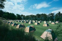 「THE CAMP BOOK」の様子。