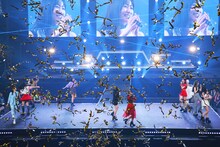 「Juice=Juice 10th Anniversary Concert Tour 2023 Final ～Juicetory～」の様子。