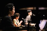 左から山本隆二(Pf)、Shigekuni(B, G)、安藤裕子。(Photo by Hayato Watanabe)