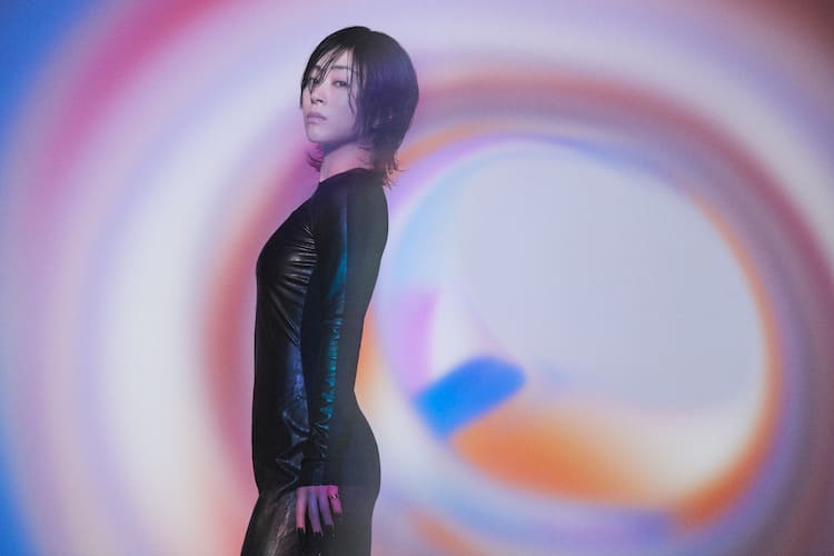 宇多田ヒカル歴代MVの4K版プレミア公開祭り！今夜は「Movin
