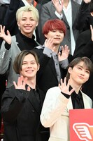 写真撮影の様子。