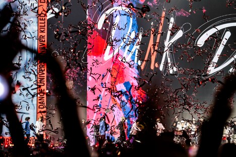 「D.U.N.K. Showcase in KYOCERA DOME OSAKA」の様子。(c)D.U.N.K. Showcase 製作委員会
