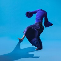 レトロリロン「ロンリーパラドックス」ジャケット