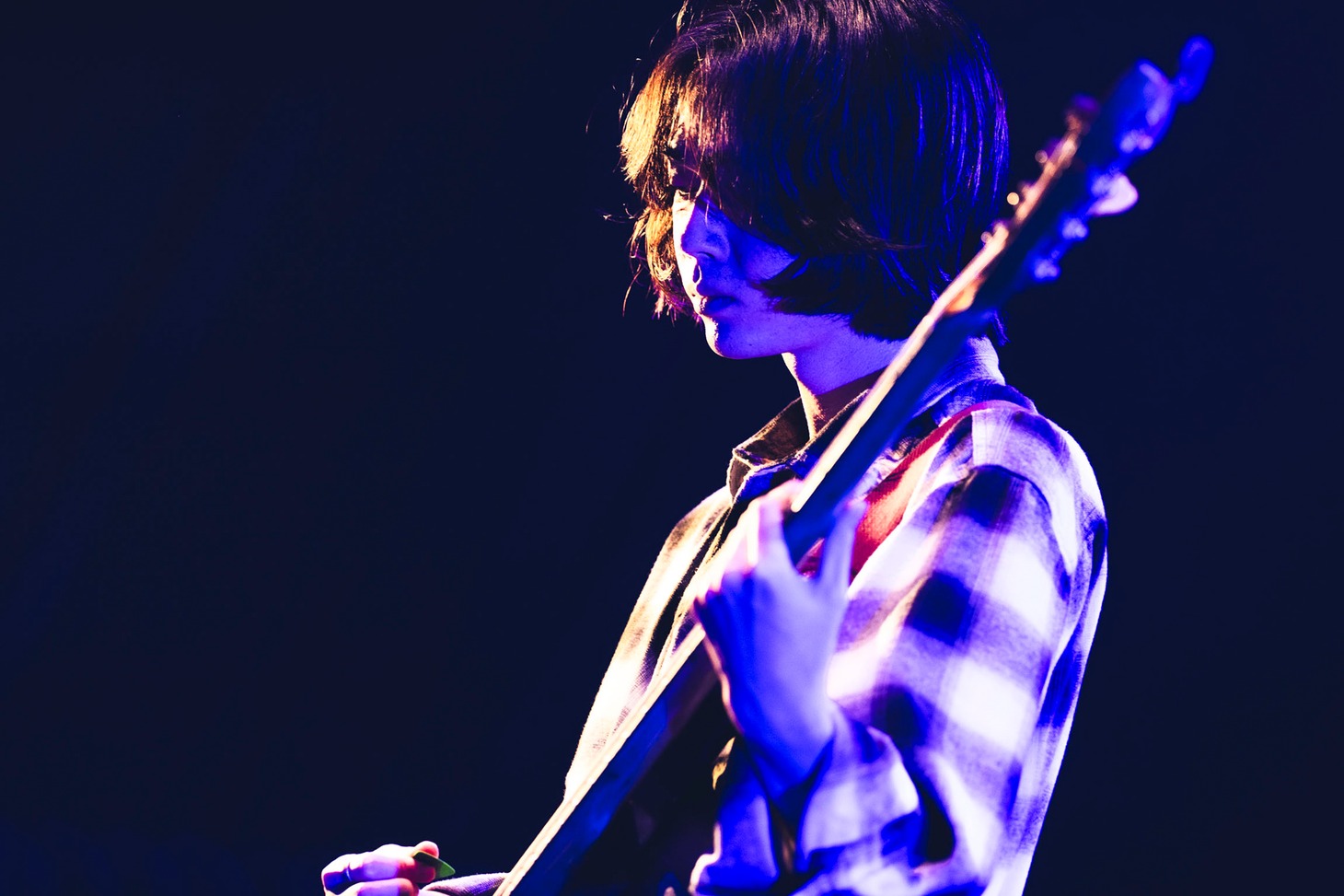 ゆっきー（B, Cho）（Photo by 冨田味我）