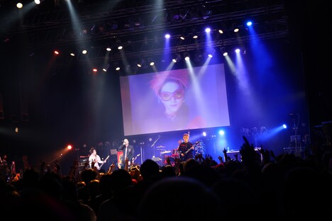 OBLIVION DUST（Photo by Ueno Hiroyuki［LINKSOLU,Inc.］、Ichinose Aki［LINKSOLU,Inc.］）