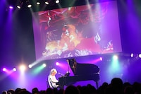 DIE（Photo by Ueno Hiroyuki［LINKSOLU,Inc.］、Ichinose Aki［LINKSOLU,Inc.］）