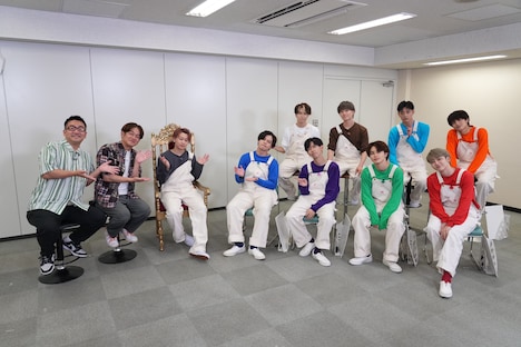 なすなかにしと超特急。