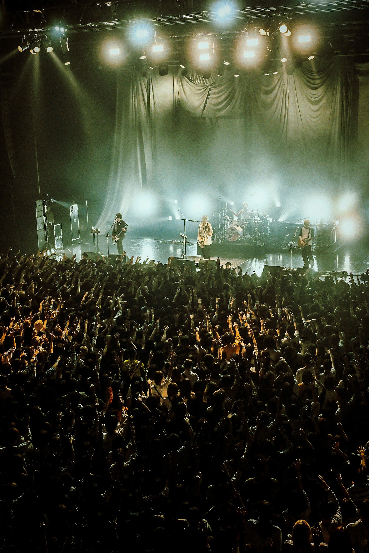 「[Alexandros] NEW MEANING TOUR」東京・Zepp DiverCity（TOKYO）公演の様子。（撮影：河本悠貴）