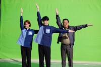 ローソン新テレビCM「メリーデリシャス！ クリスマススイーツ」編の撮影風景。