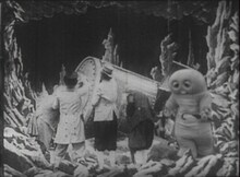 和田アキ子「さあ冒険だ」の「ポンキッキーズ」オリジナルミュージッククリップより。(c)フジテレビジョン