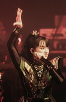 SU-METAL（Photo by Carlos Guasch）