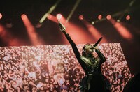 「BABYMETAL WORLD TOUR 2023 EU & UK」の様子。（Photo by Carlos Guasch）