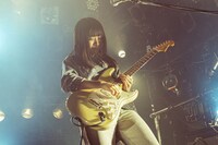 アクリ（G）（撮影：コンドウナナ）