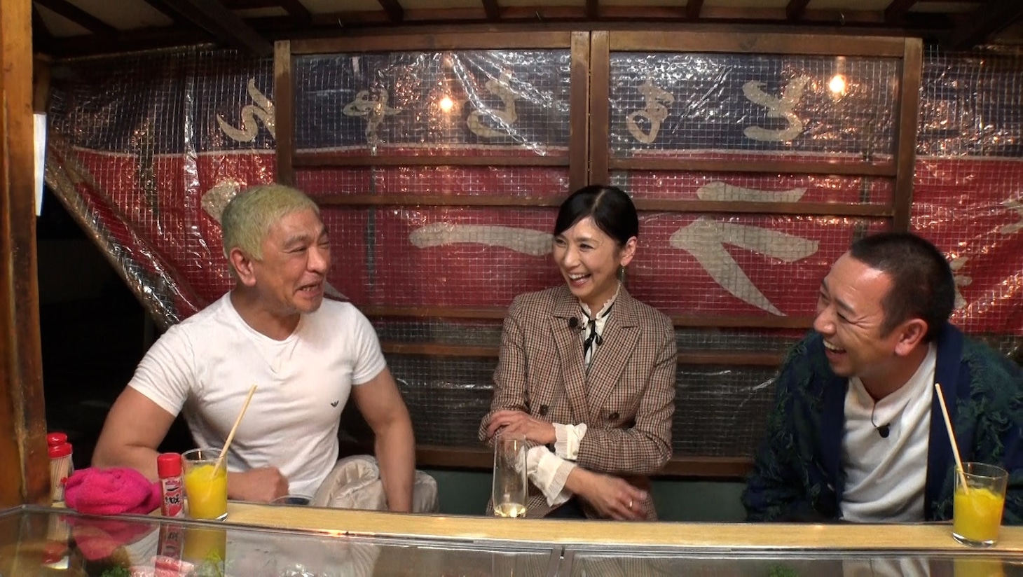 左から松本人志、黒木瞳、大悟。 (c)フジテレビ