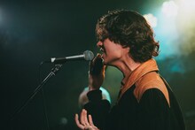 Mol（Vo, G / Billyrrom）（撮影：町田千秋）