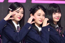左から佐々木心菜、櫻井美羽、村上璃杏。