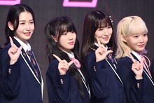 左から笠原桃奈、高見文寧、山本すず、飯田栞月。