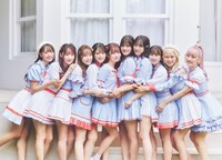 「＝LOVE衣装本 ときめきを纏って」より。