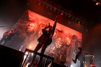 「FLOW THE CARNIVAL 2023 ～NARUTO縛り～」神奈川・KT Zepp Yokohama公演の様子。（Photo by "SUGI" Yuya Sugiura）