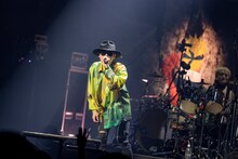 KOHSHI（Vo）（Photo by "SUGI" Yuya Sugiura）