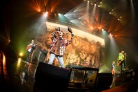 「FLOW THE CARNIVAL 2023 ～NARUTO縛り～」神奈川・KT Zepp Yokohama公演の様子。（Photo by "SUGI" Yuya Sugiura）