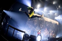 「FLOW THE CARNIVAL 2023 ～NARUTO縛り～」神奈川・KT Zepp Yokohama公演の様子。（Photo by "SUGI" Yuya Sugiura）