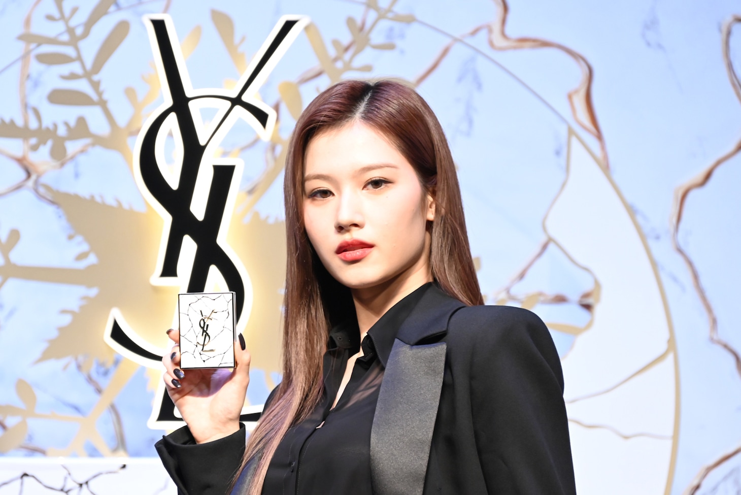 SANA（TWICE）