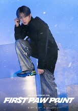 「2024 &TEAM CONCERT TOUR 'FIRST PAW PRINT'」ポスタービジュアル（FUMA） (c)HYBE LABELS JAPAN