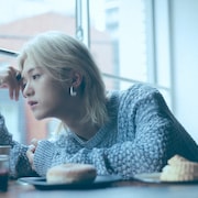 くじら新作で敬愛するGLIM SPANKY松尾レミや時速36km仲川慎之介をフィーチャー