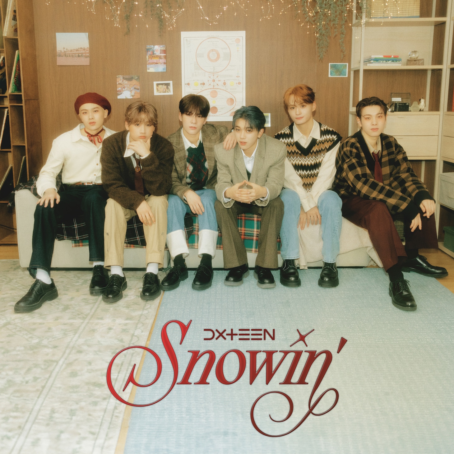 DXTEEN「Snowin'」初回限定盤Bジャケット (c)LAPONE Entertainment