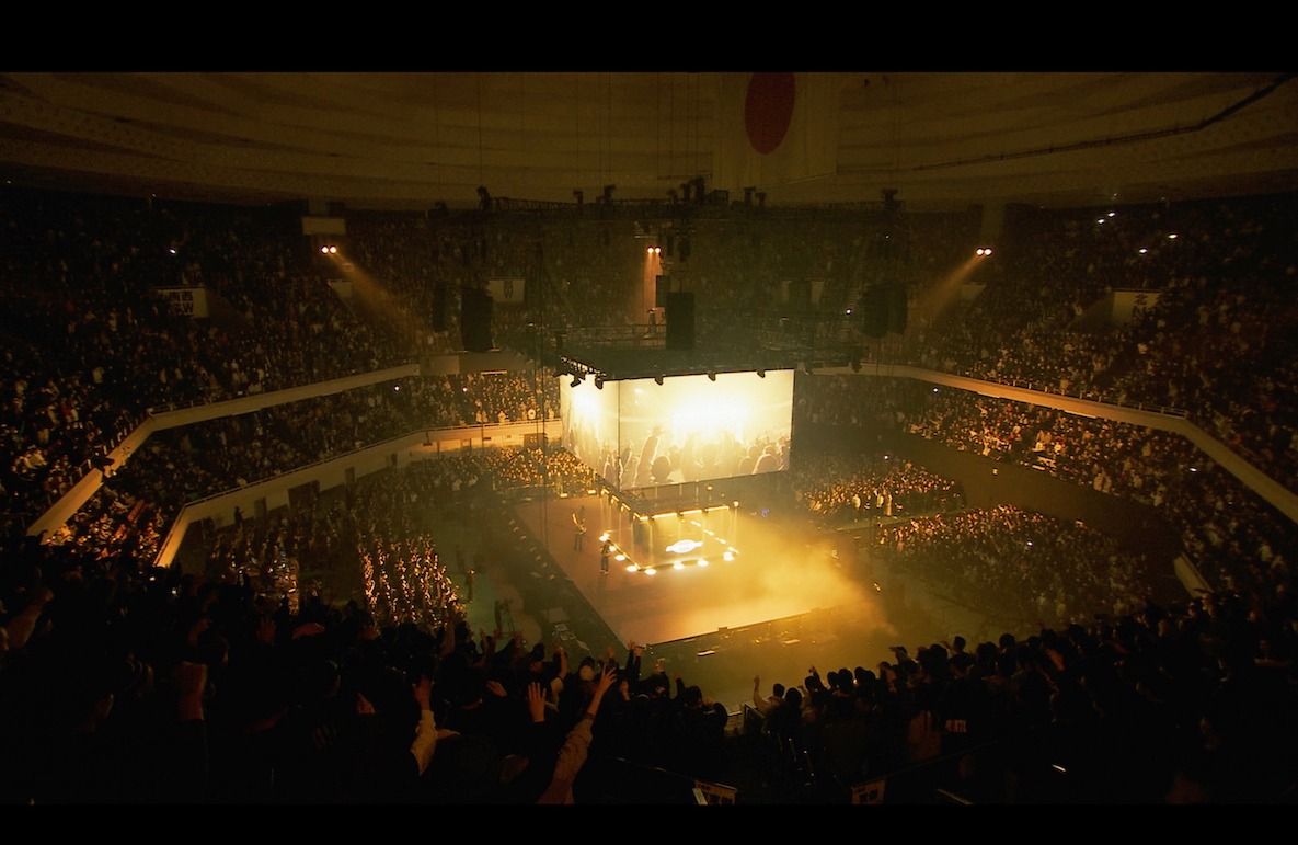 KANDYTOWN「Curtain Call」ライブ映像より。