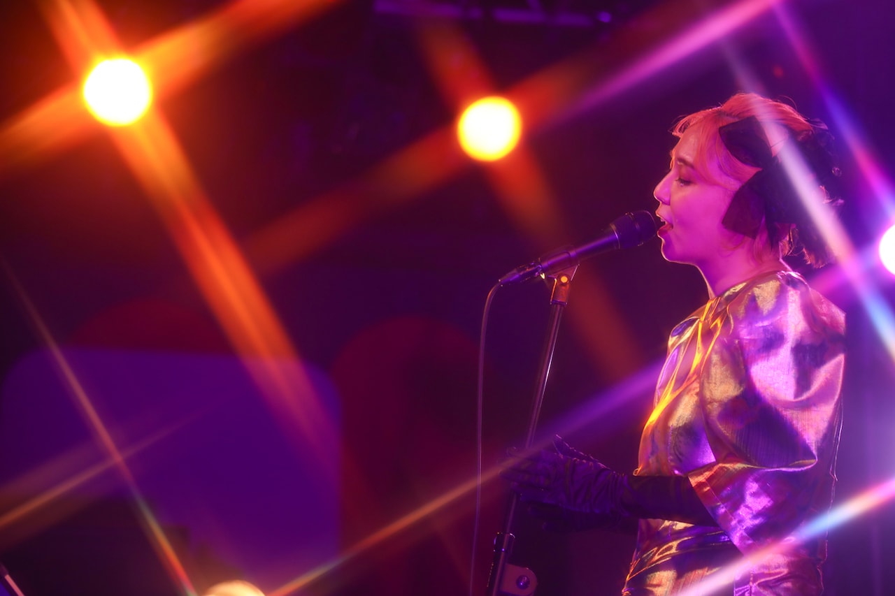 土岐麻子がクリスマスライブでメドレー披露、一夜限りのスペシャルバンドと作り出した特別な時間