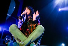 志磨遼平（Vo, G）（撮影：森好弘）